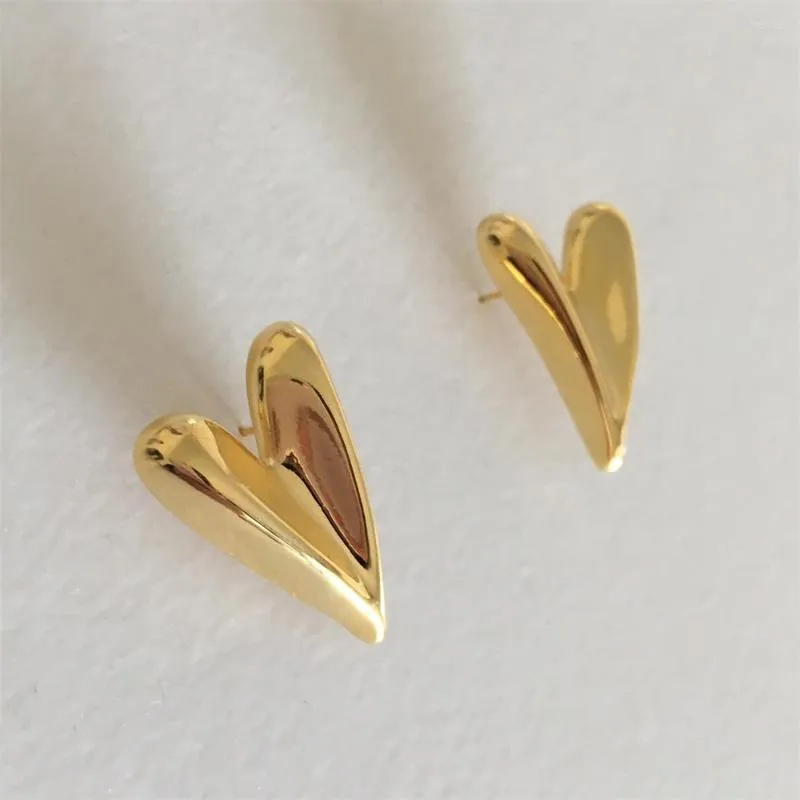 Stud Earrings Gorgeous 18K Gold Plated Plain Sculpture Sharp Heart For Women Girl Modern Chic Elegant Sweet Lovely Jewelry