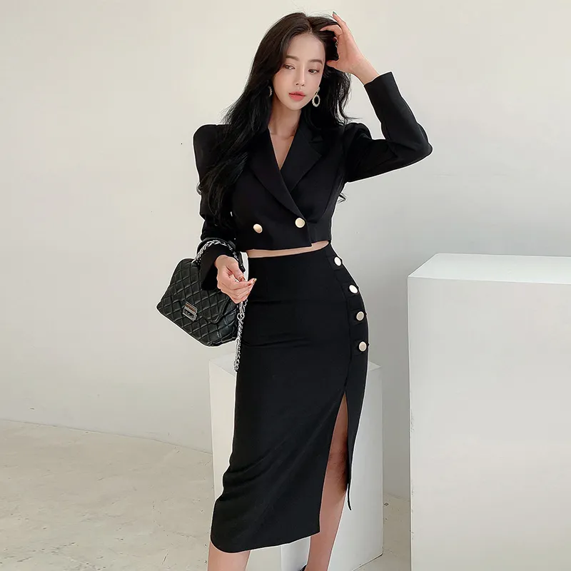 Tvådelklänning Spring Autumn Black 2 Pieces Set Women Lady Chic Temperament Formal Casual Short Croped Coat High midje kjol Slim Outfit Suits 221122