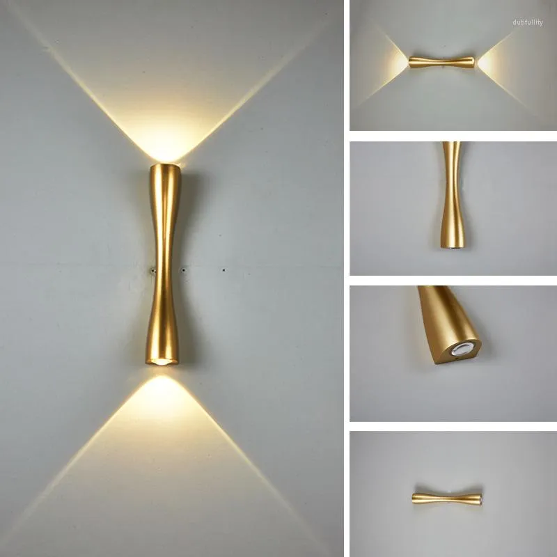 Lampy ścienne nowoczesne minimalistyczne złotą lampę paska do sypialni do sypialni przejście LED Wodoodporne głośnik na zewnątrz