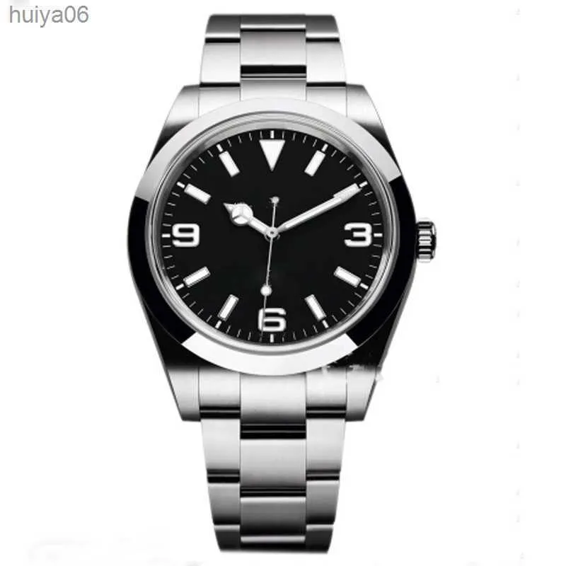 Nuevo movimiento de cuarzo Reloj deportivo para hombre Negro Número blanco Dial Relojes de cristal de zafiro Explorador de acero inoxidable Relojes de pulsera masculinos huiya06
