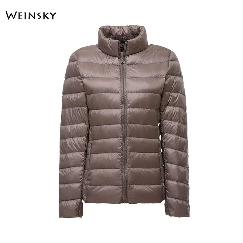 Femmes Vers Le Bas Parkas Hiver Femmes Ultra-Léger Mince Veste Blanc Canard Vestes À Manches Longues Manteau Chaud Parka Femme Portable Outwear 221124