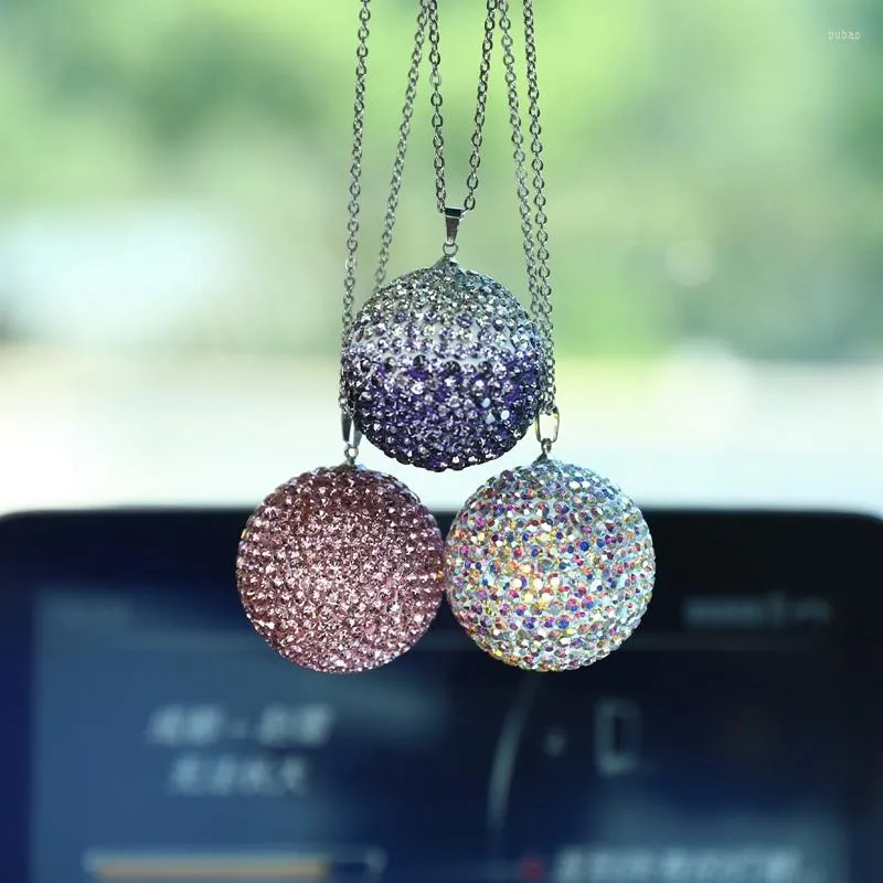 Interiördekorationer Fashion Bling Diamond Crystal Ball Car Pendant Creative Auto Decoration Bakvy Mirror Ornament Hängande ornament