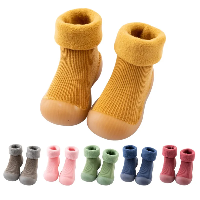 First Walkers Baby Toddler Socks Shoes Antislip Infant Walker Boy Girls Kids Rubber Soft Sole Floor Shoe Knit Booties 221124