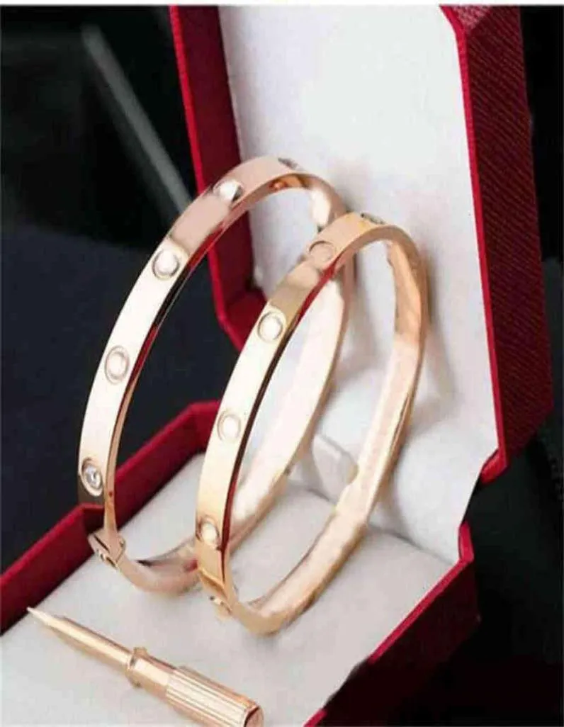 Carti de luxo Er Love Bracelet Bangles Mulheres homens 4CZ Tit￢nio Chave de parafuso de parafuso dourado Silver rosa Bracelets de j￳ias FAS5865497