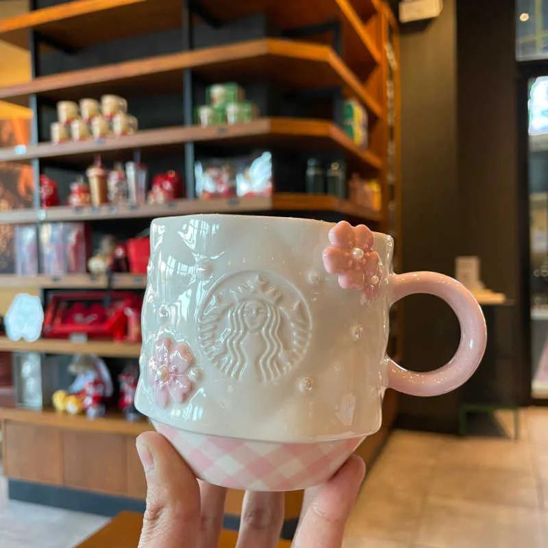 Starbucks Cherry Blossom على شكل لؤلؤة 340 مل وردي وبيضاء الذهب ثلاثي الأبعاد ساكورا كوب من السيراميك القهوة QLXZ