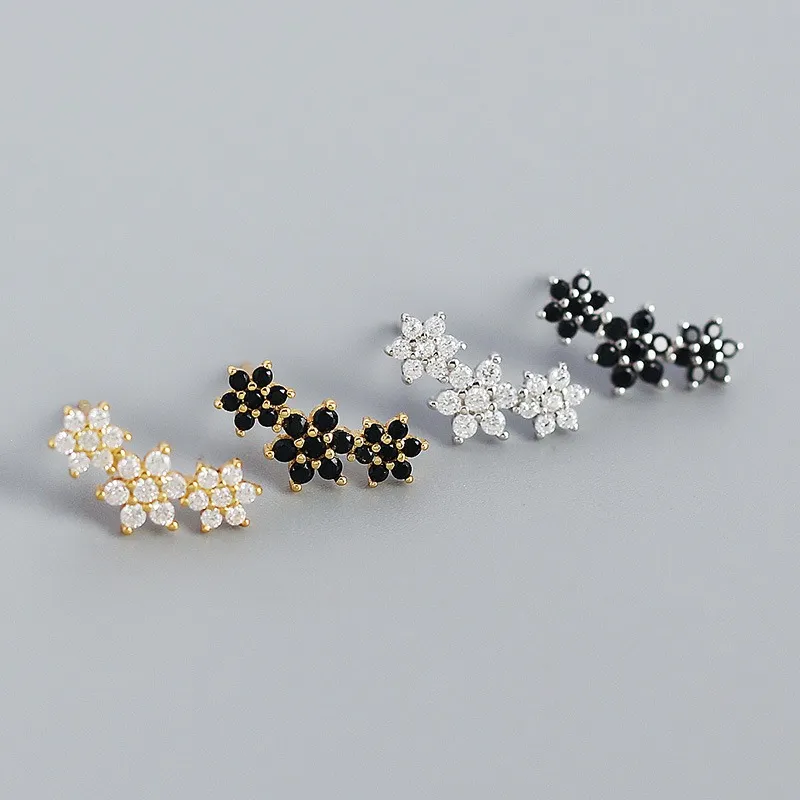 S925 Sterling Silver Stud أقراط 18 كيلو متر مطلي بثلاثة أزهار زركونيا ماس كويس