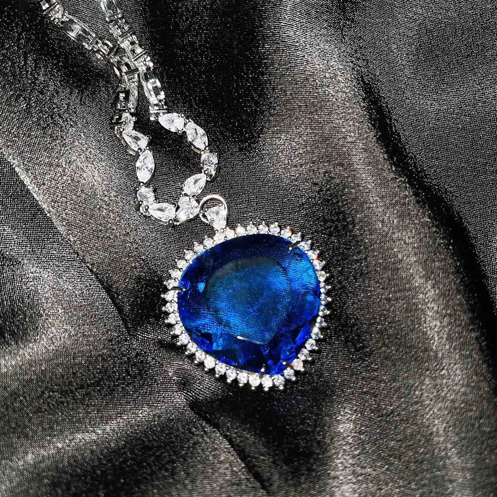 Heart of shop the ocean buy