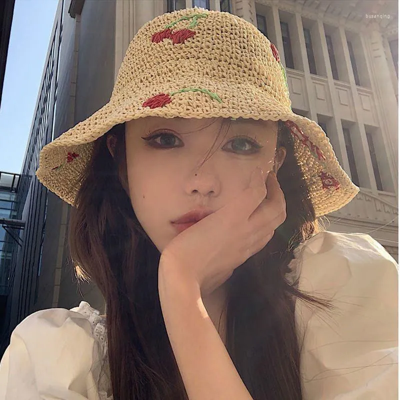 Breda randen hattar sommarstrån hatt strand eleganta blommor väver hink för kvinnor ihåliga andningsbara anti-uv resor sol