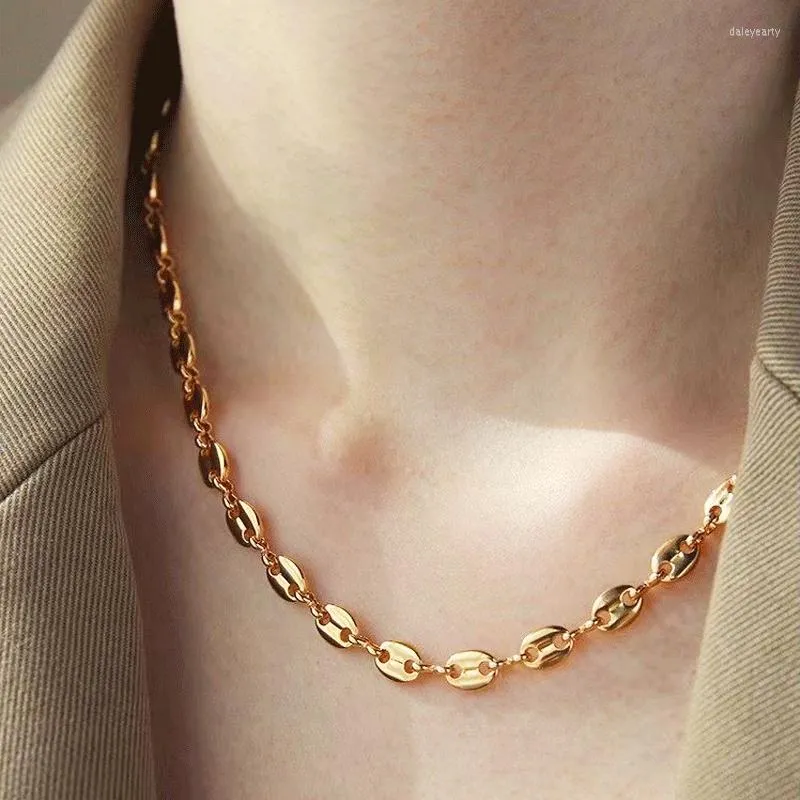 Gargantilla granos de café nariz de cerdo collar de acero de titanio elegante mujer lujo 18K oro cadena joyería regalos para ella