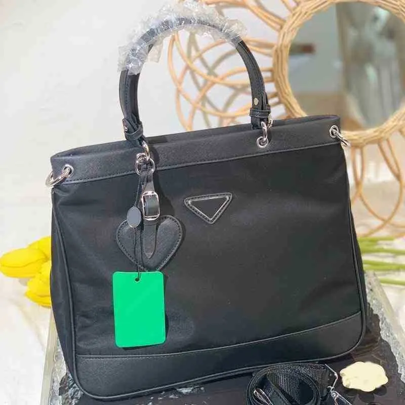 Prad Bags Borsa tote di lusso Zhouzhoubao123 e Borse a tracolla o Totes Portafoglio a tracolla classico er Borse di design di alta qualità F82E