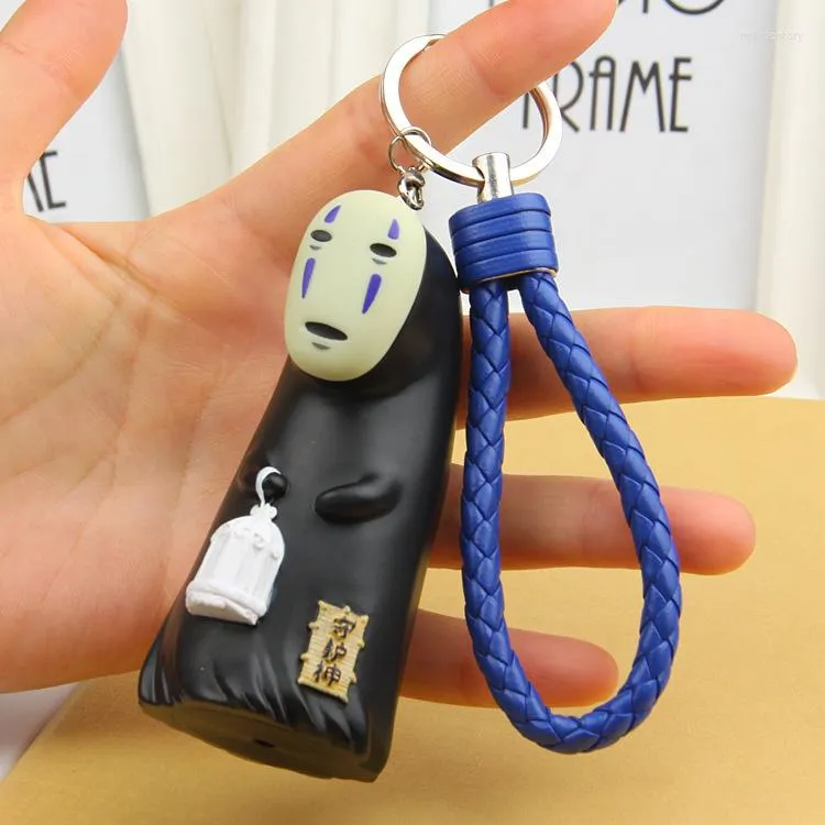 Anahtarlıklar Yüzsüz Adam PVC Bebek Keyrings Miyazaki Hayao Film Spirited Deri Anahtar Kolye Kadın Çanta Takılar Araba Anahtar Aksesuarları