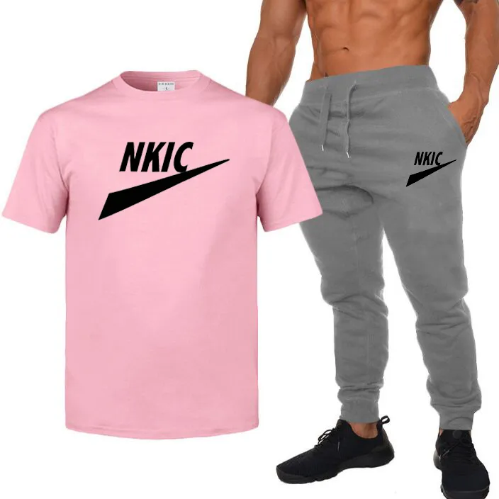 Survêtement d'été pour hommes O-cou T-shirts et shorts Ensembles Deux pièces Jogger Outfit Mode Vêtements de sport pour hommes Marque LOGO Imprimer