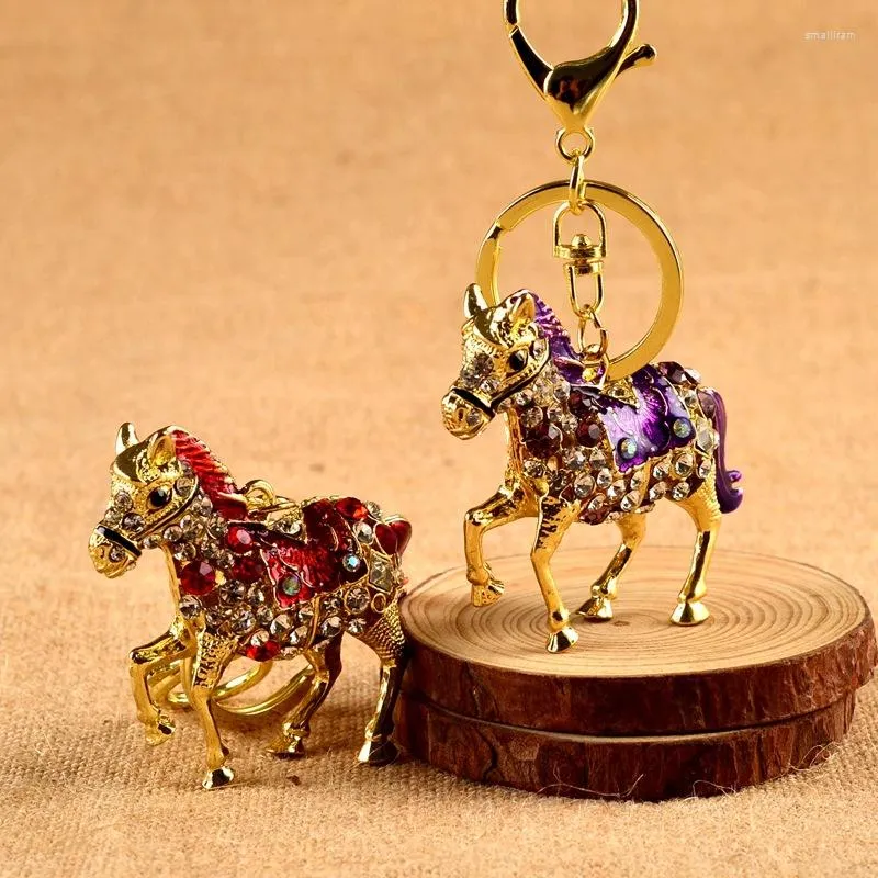 Porte-clés Conception 3D Diy Émail Strass Cristal Porte-clés Animal Cheval Porte-clés Cheval Évider Élégant Sac À Main Pendentif Cadeau Llavero