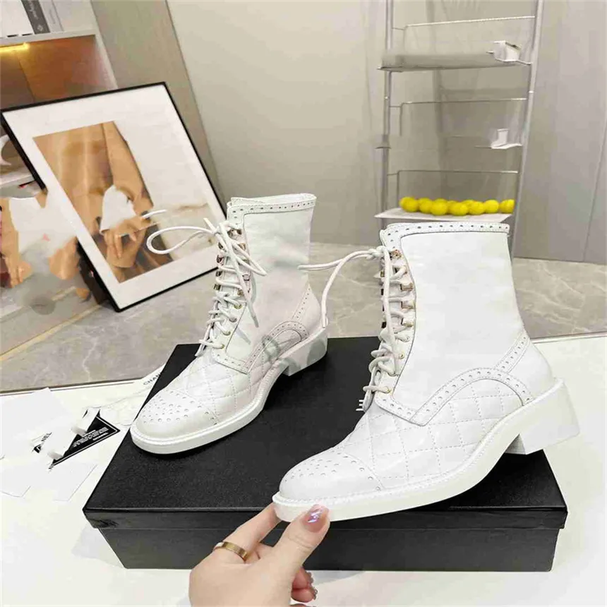 2022 Designer Channel Boots Buty Nude Black Winted Stopa Środkowy obcas Długie krótkie buty Buty MMT