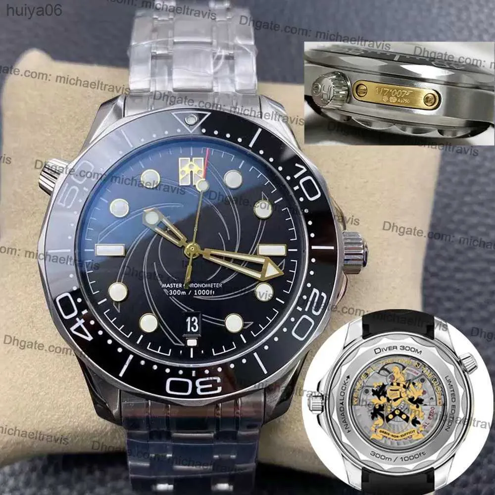 Reloj para hombre de calidad superior Bisel de cerámica Edición limitada Hombre Movimiento mecánico automático Skyfall Sea Blue Master Relojes de pulsera para hombre huiya06