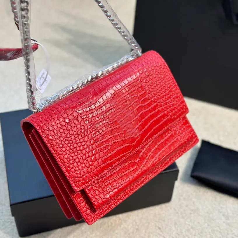 Y Family LOULOU Umhängetaschen Abend Sonnenuntergang Luxurys Designer Handtasche Geldbörsen Frau Mode Clutch Geldbörse Kette Damen Umhängetasche Umhängetasche 231207