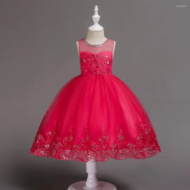 Девушка одевается детское платье Pettiskirt Flower Girl's Wedding Swide Chork Princess Rose Color