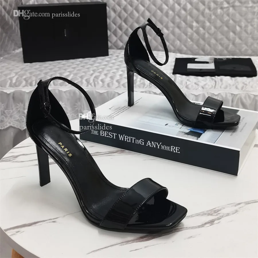 THE 10 ICONIC DESIGNER HEELS THAT EVERY WOMAN SHOULD HAVE IN HER CLOSE –  ICONICS LUXURY