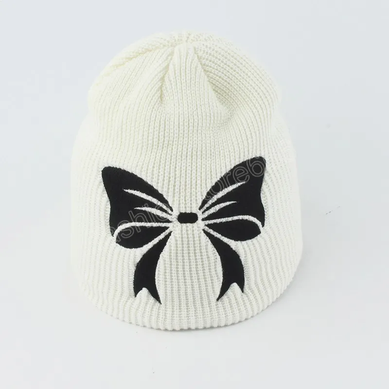 Clip à nœud papillon broderie nœud mignon chapeau de bonnet femme hiver chapeaux en tricot chaud fashion fashion gabares de crêpes décontractés pour fille