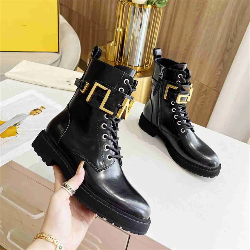 2022 Designer Fendyity Boots Buty Nude Black Winted Stopa Środkowy obcas Long Buty Buty nmj