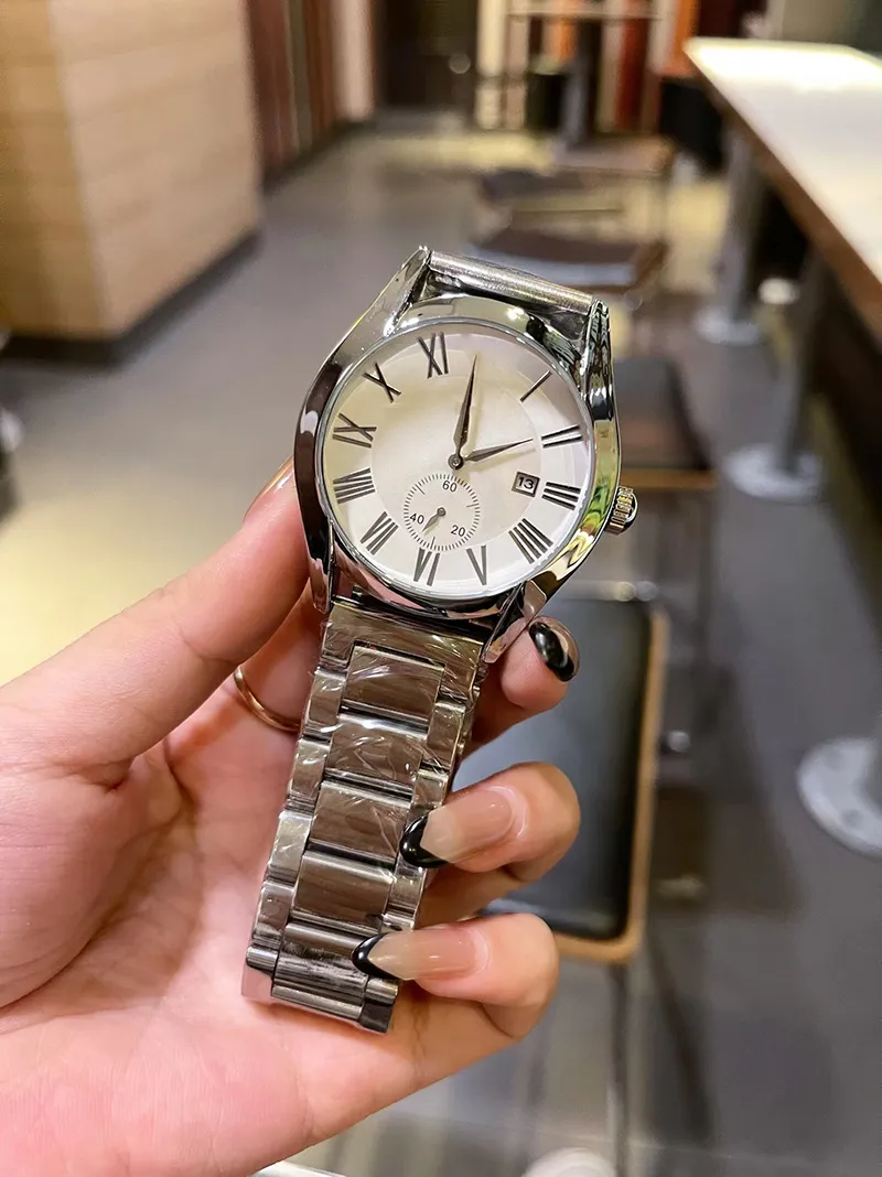 Fashionable sale men's watches