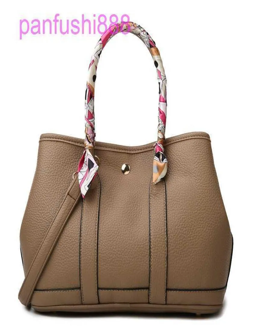 Herme Garden Party Bag Shoulder s online shop 2022 new portable bag tote women039s garden Shopping Wedding one s AN854111814