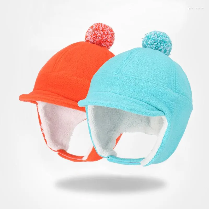 Berets zimowy kapelusz dzieci earflap czapka chłopiec polar dziewczyna pompom ciepłe jesienne narciarstwo na zewnątrz akcesorium dla malucha