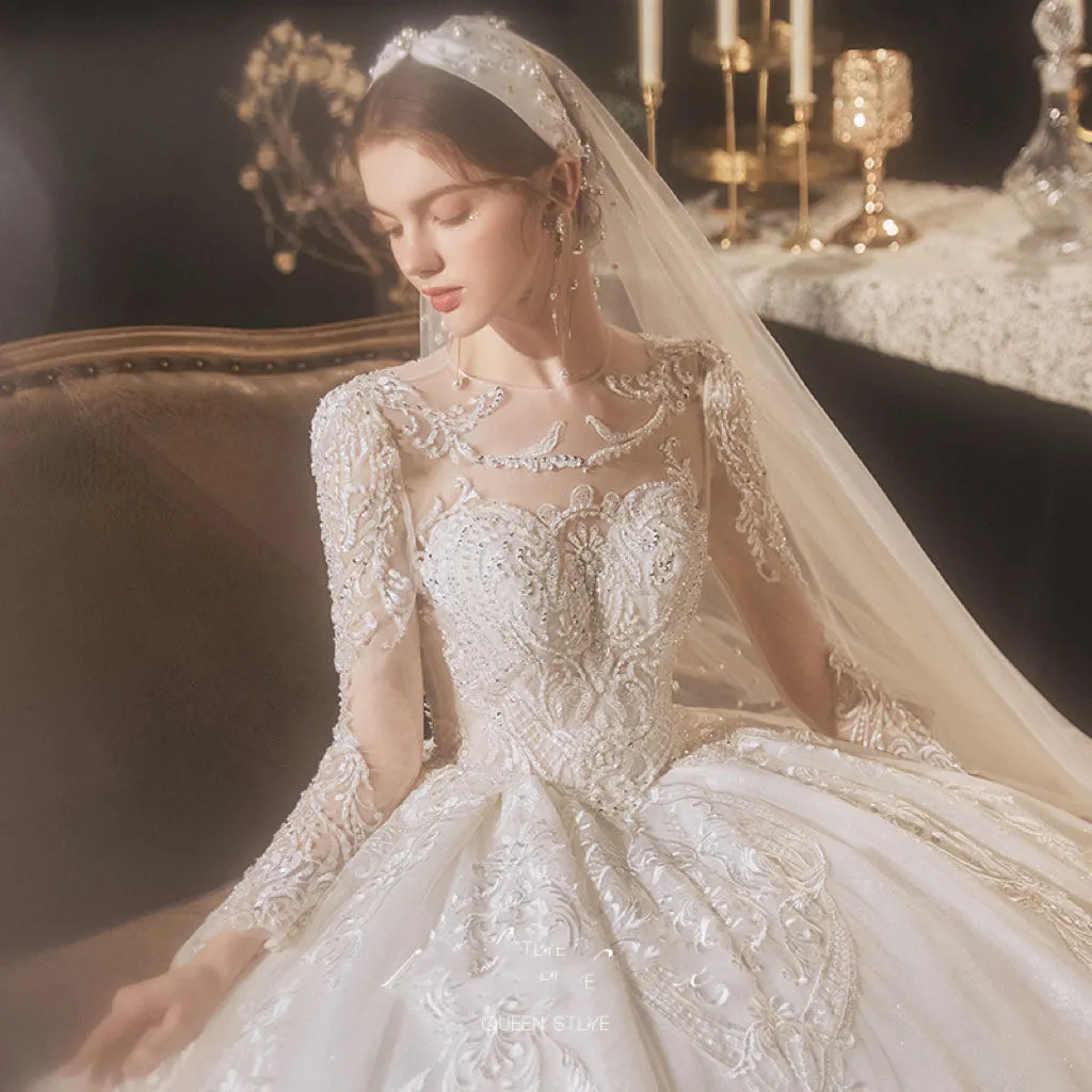 2023 Suknia ślubna suknie ślubne Sheer długie rękawy V ozdobione koronką haftowane romantyczna księżniczka romantyczna księżniczka