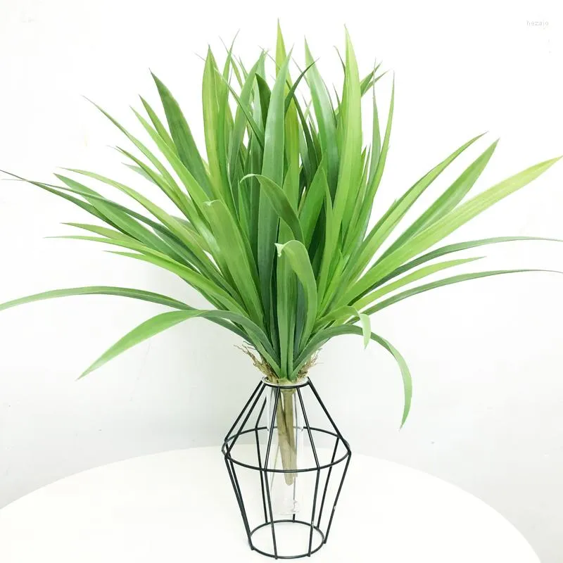 Dekoratif Çiçekler 45cm 56 Yapay Tropikal Çim Yaprakları Sahte Succulents Reed Yeşil Bitkiler Masa Bahçesi için Duvar Yaprakları Plastik Soğan