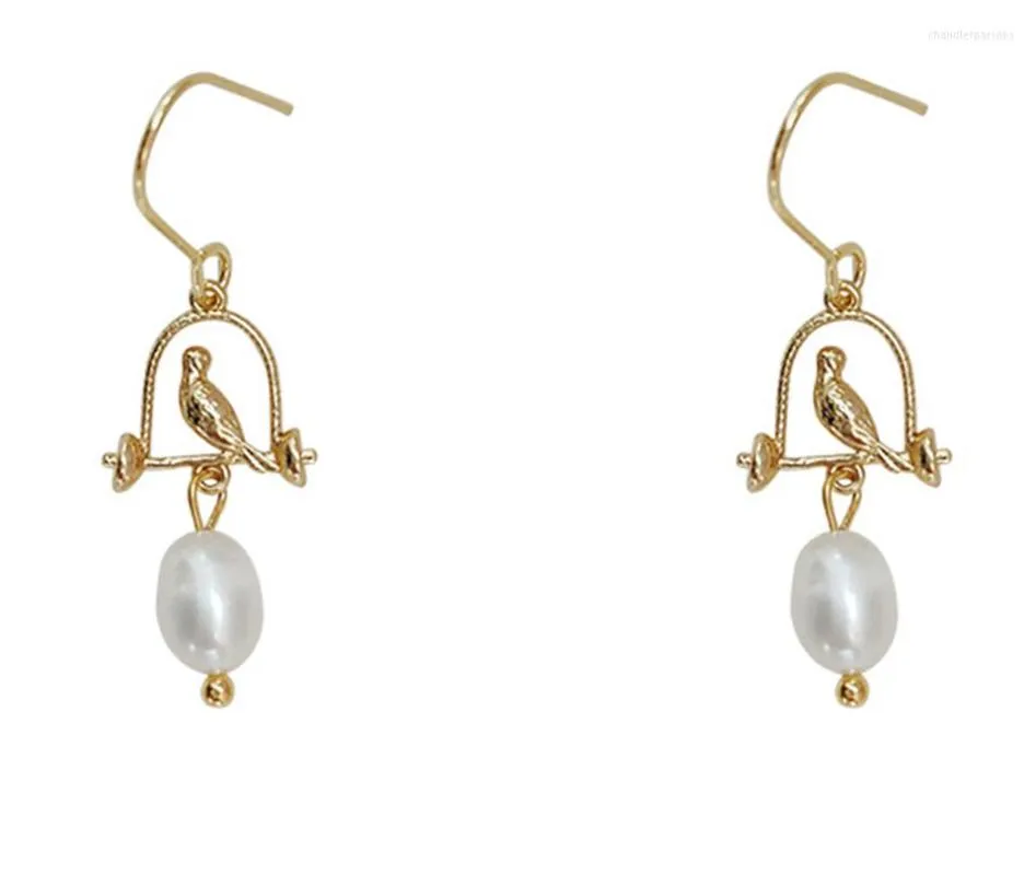 Boucles d'oreilles à clous en acier inoxydable pour femmes, bijoux tendance, strass, perles d'eau douce, Design oiseau, cadeau de mariage, 2022