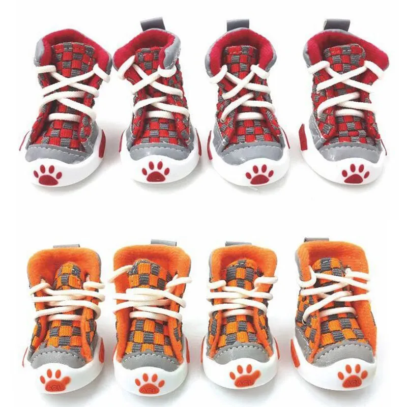 Dog Apparel Design 4pcsSet Pet Shoes Small Puppy Boots Football Style Summer For Pets Four Colors 221128