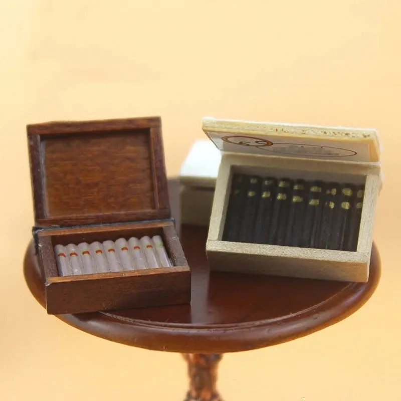 Garden Decorations 1Pcs 112 Dollhouse Miniature Accessories Mini Wooden Cigar Case Simulation Box Model for Doll House Home Decoration 221126