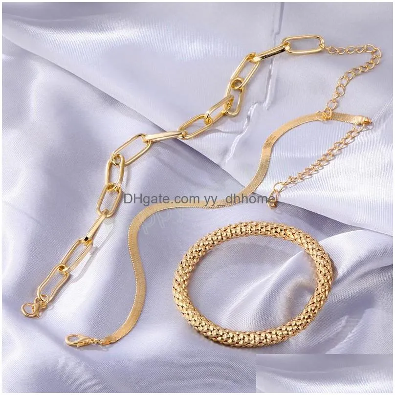 Charm Bracelets Golden Metal Bracelet Women Charm Thick Chain Link Bracelets Bangles Trend Hip Hop Fashion Jewelry Drop Delivery Dhybo