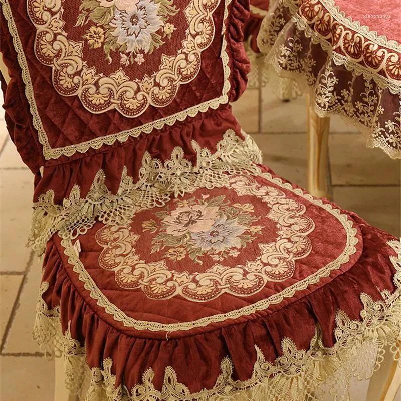 Housses de chaise européenne coussin de salle à manger tissu de luxe Chenille rétro imprimé ensemble de couverture maison table à manger Table basse