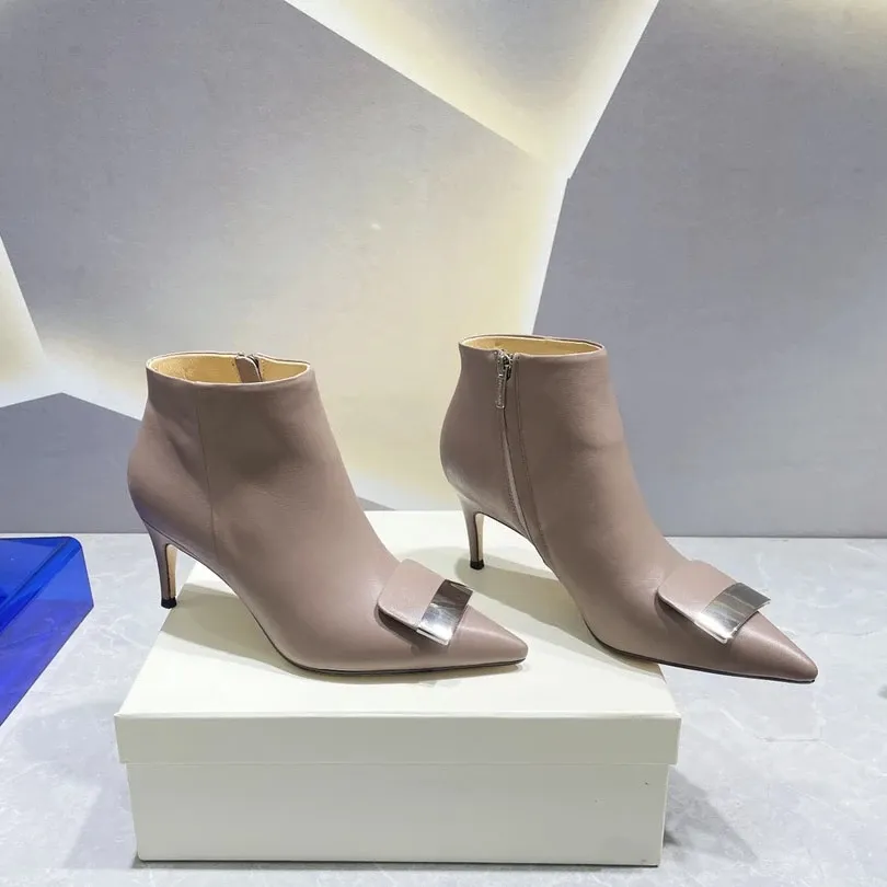 Neue moderne Stiefel speicherte Zeh Zipper Frauen Knöchelstiefel Frau Metall Decor High Heels Klassische sexy Schuhe