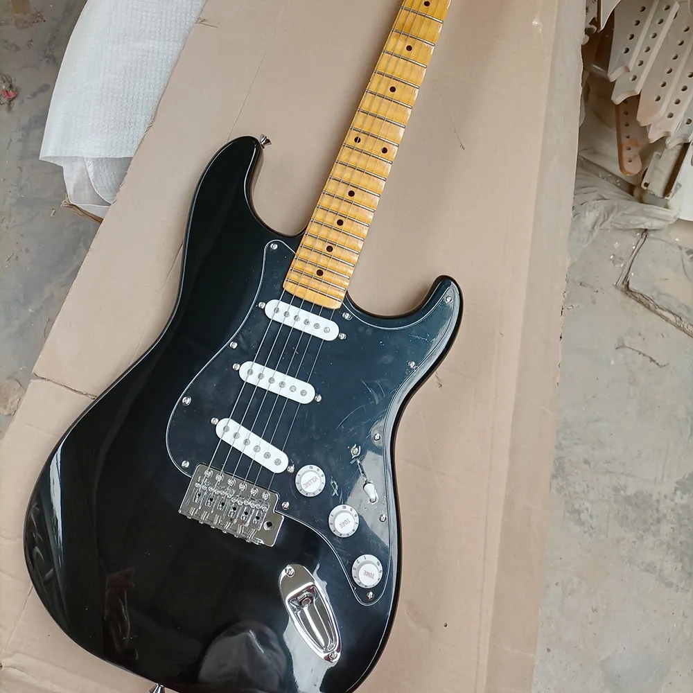 6 Strings Black Electric Guitar With SSS Pickups Scalloped Yellow Maple