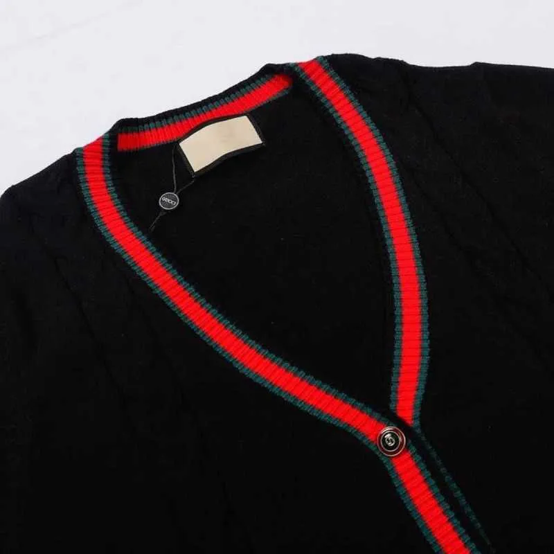 Men's Sweaters designer Red and green striped black knitted cardigan for men women The same fashion trend lovers High street V-neck sweater top ANZ6