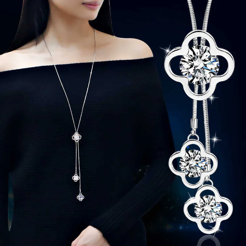 Pendant Necklaces Autumn winter 2021 Korean version four leaf grass sweater chain dress accessories simple and versatile tassel pendant decorations