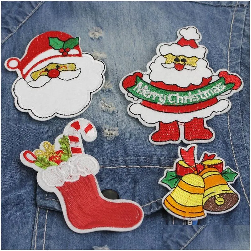 Pins broches cartoon borduurwerk stoffen sticker broches 4pcs set kerstcadeau santa laarzen bel revers pins voor kinderen tas decora dhvpe