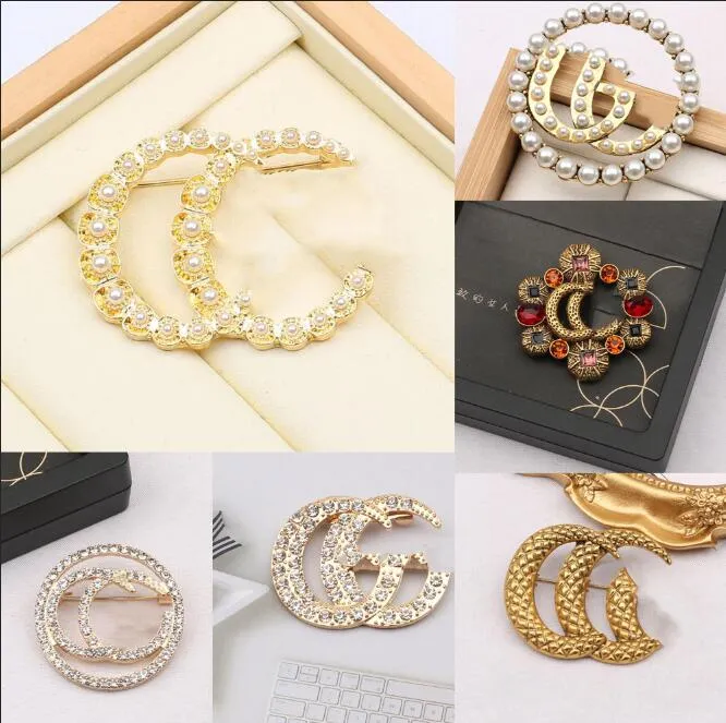 15 Style Gold Plated G Letter Brosch Classic Brand Designer Women Pearl Rhinestone Letters Brosches Suit Pin Fashion Jewelry Accessories
