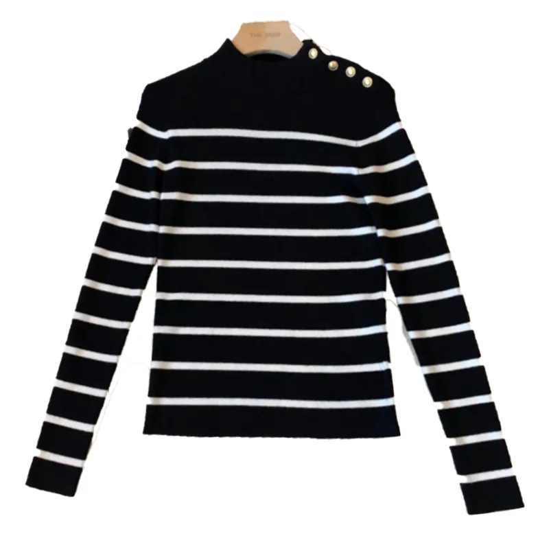 Женский свитер Черный белый рисунок полосы на плеча