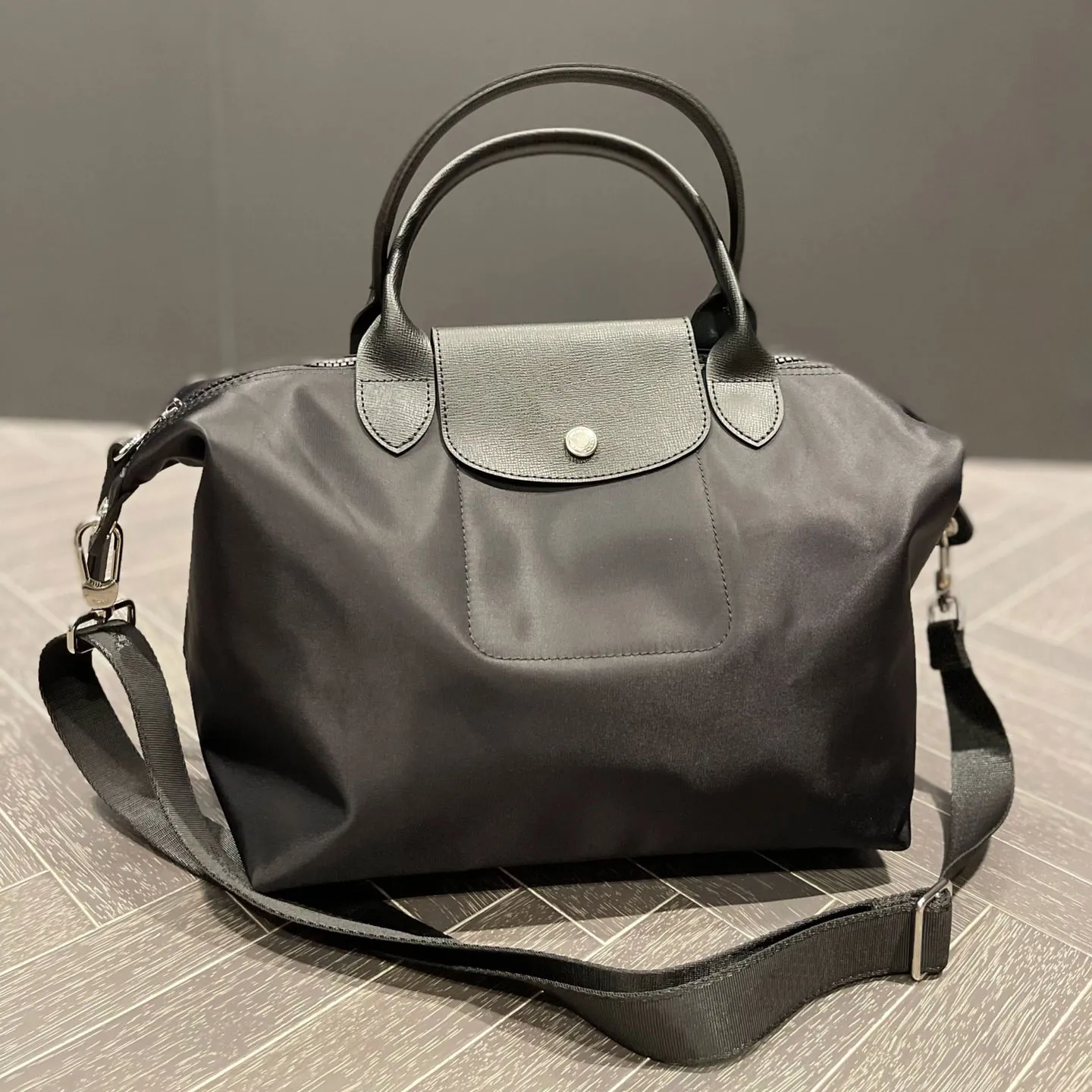 Borse firmate di lusso in pelle la borsa tote borsa da donna borsa a tracolla in nylon borsa a tracolla classica shopper di grande capacità nera 3 taglie molto buona bella