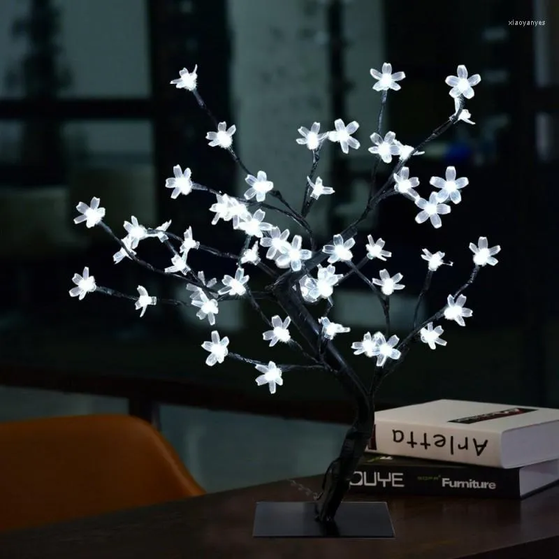 Decorazioni natalizie Simulazione di alto livello Fiori di ciliegio Alberi luminosi da 40 cm di altezza 36 pezzi Luci notturne a LED per decorazioni per interni per finestre di nozze