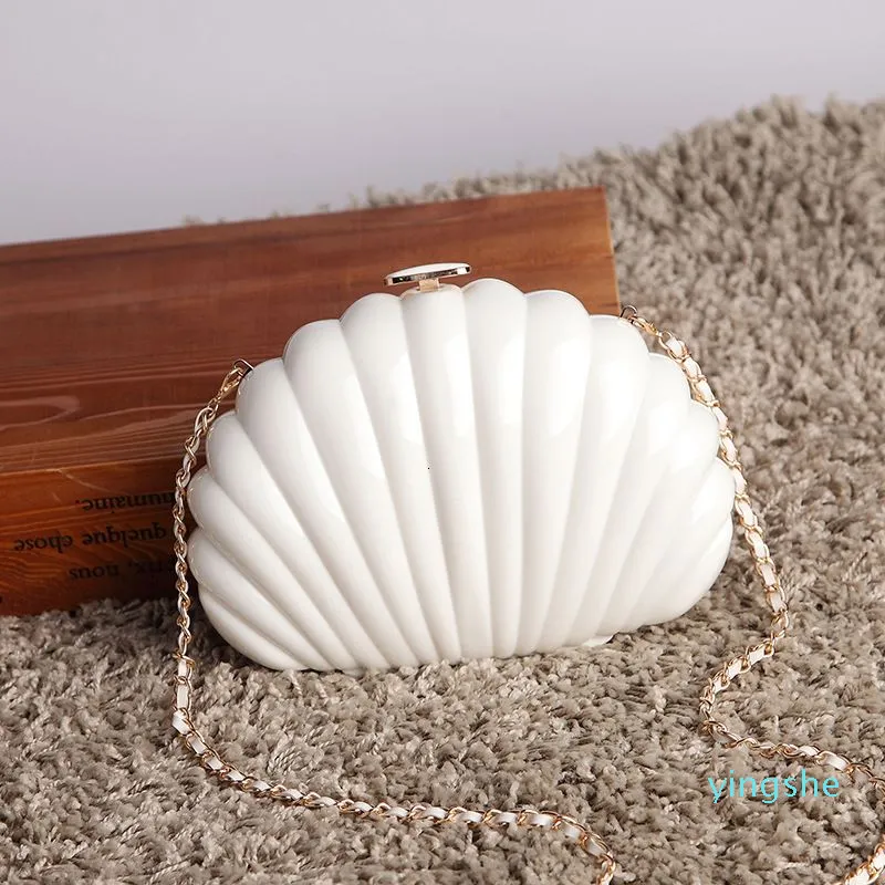 Evening Bags White Acrylic Seashell Shape Women s Handbags Party Fashion Chain Wedding Bag Lady Purses Shell Shoulder Crossbody bag 221128