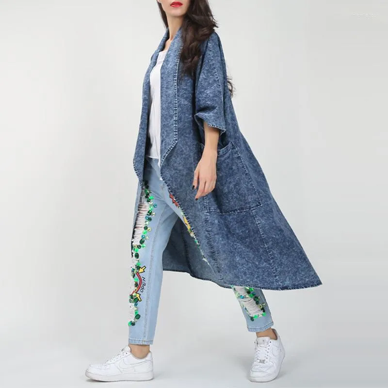 Women's Trench Coats 2022 Selling Cardigan Denim Windbreaker Women's Fashion Lapel Bat Sleeve Loose Jacket