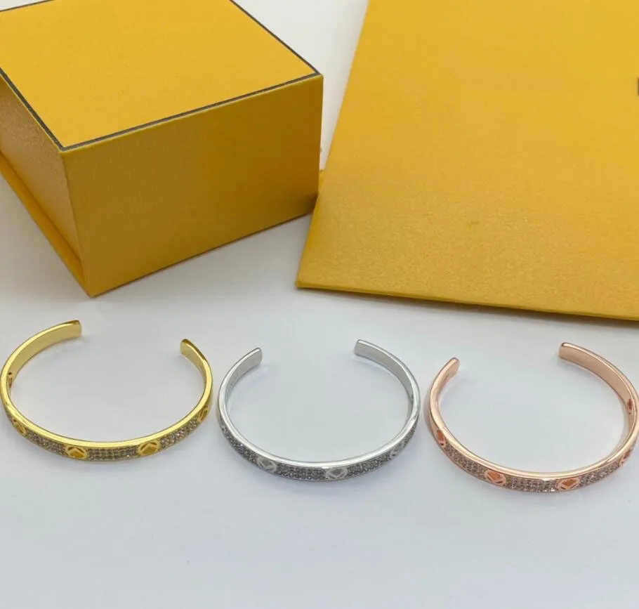 Créateur de mode Bracelet de bracelet en bracelet pour hommes femmes Bracelets en diamant complet