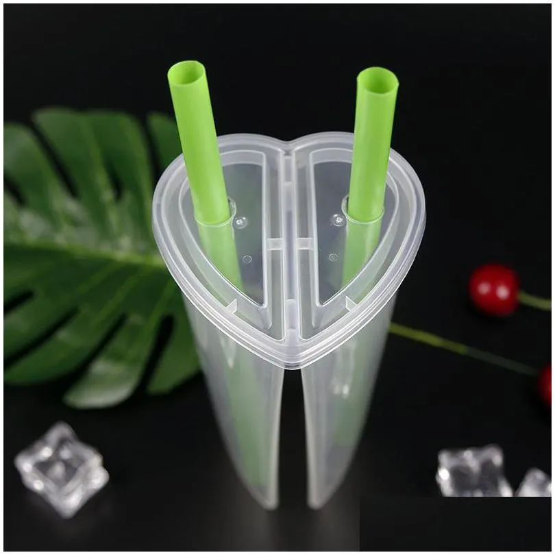 600ml heart shaped double share cup transparent plastic disposable cups with lids milk tea juice for lover couple 361 s2