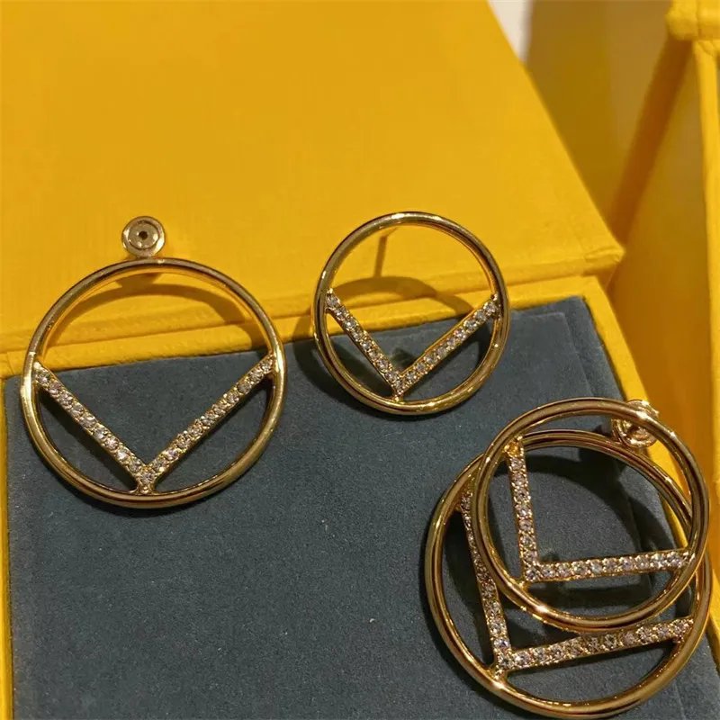 Big Circle Ear Studs Golden Brand Designer Women oorbellen Luxe sieraden Ladies F Ornamenten Party Accessoires Sieraden Dange Oorring