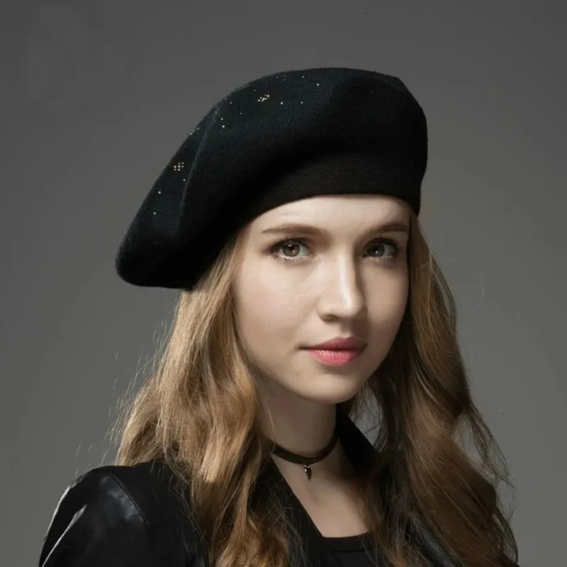 Rhinestone-Embellished Wool beret green for Women - display picture 1