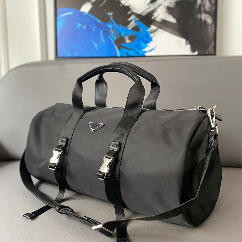 Дорожная сумка большой вместимости, дорожные сумки с цепочкой, уличная нейлоновая сумка с простым принтом в полоску, мягкая одиночная дизайнерская сумка для багажа 295216S